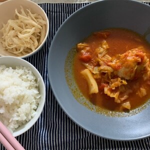 鶏手羽元下茹でからのチキンカレー